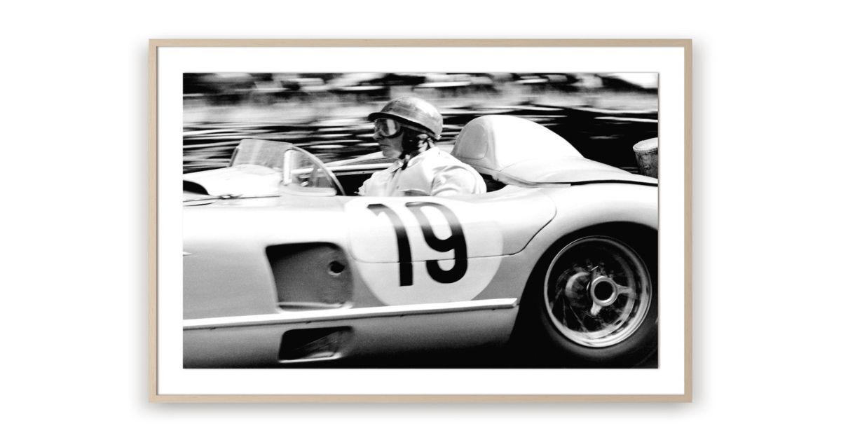 The Timeless Appeal of Black-and-White Paper Prints The Timeless Appeal of Black-and-White Paper Prints